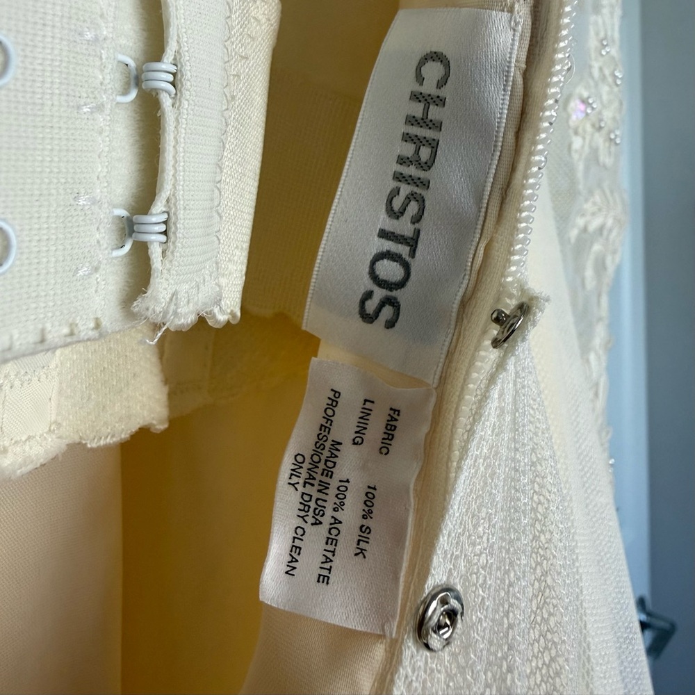 Christos Vintage Couture Wedding Dress Long Sleeve A-Line Silhouette - Picture 10 of 16